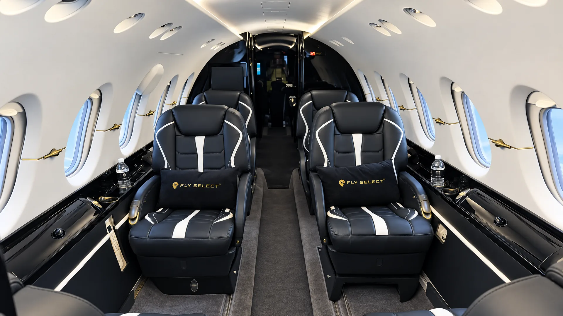 Interior de Legacy 600