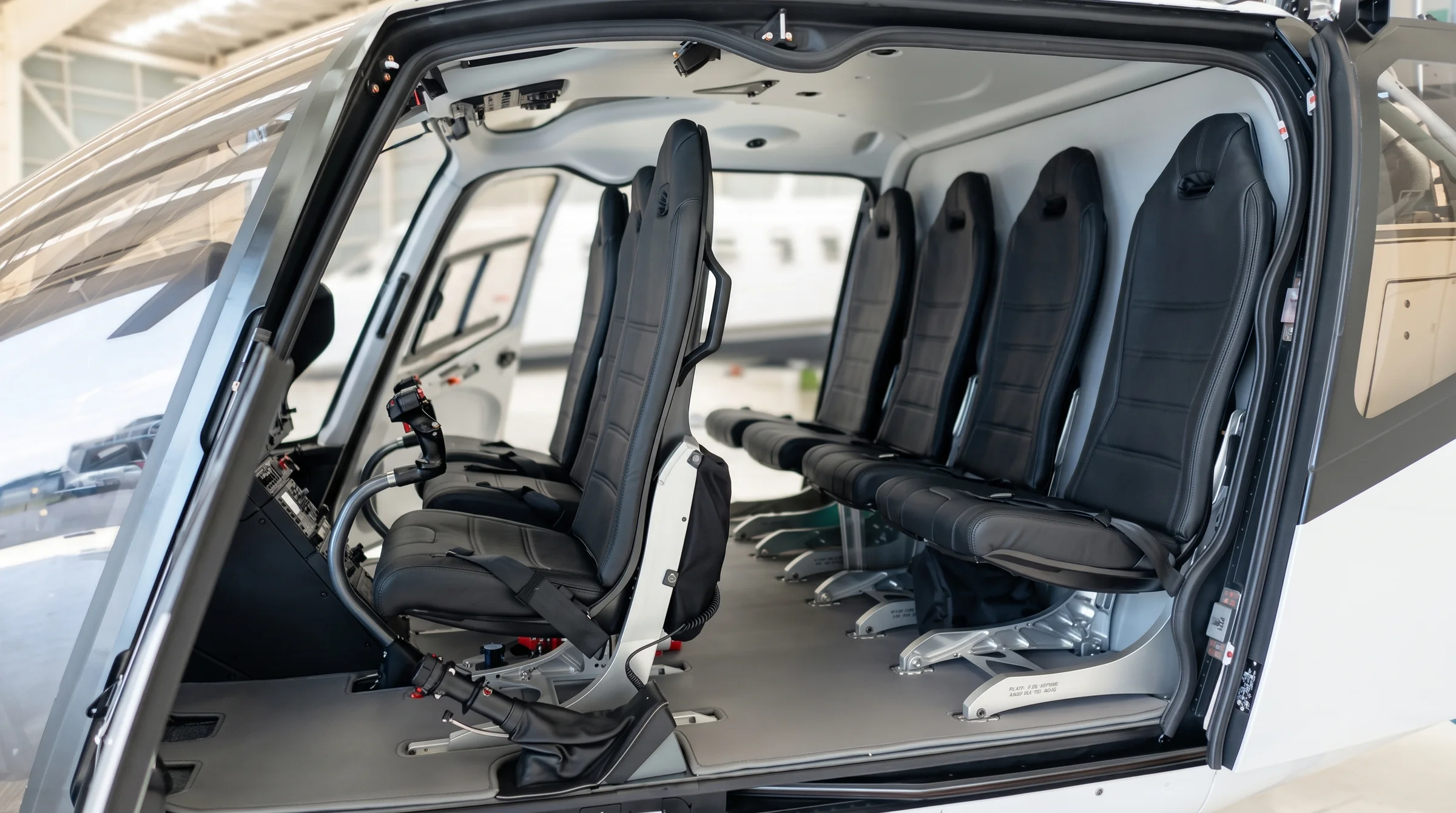 Interior del helicóptero Airbus H175